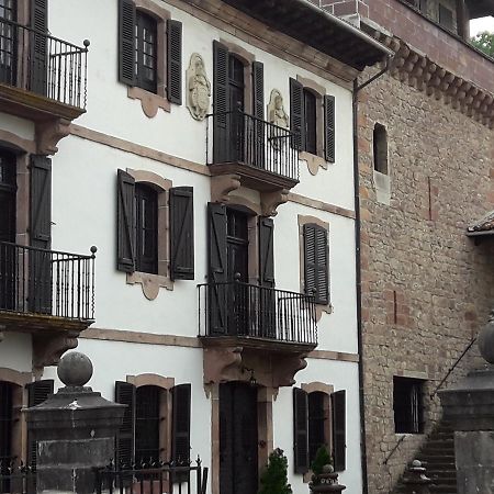 Hostal Palacio Jaureguia Irurita Exterior photo